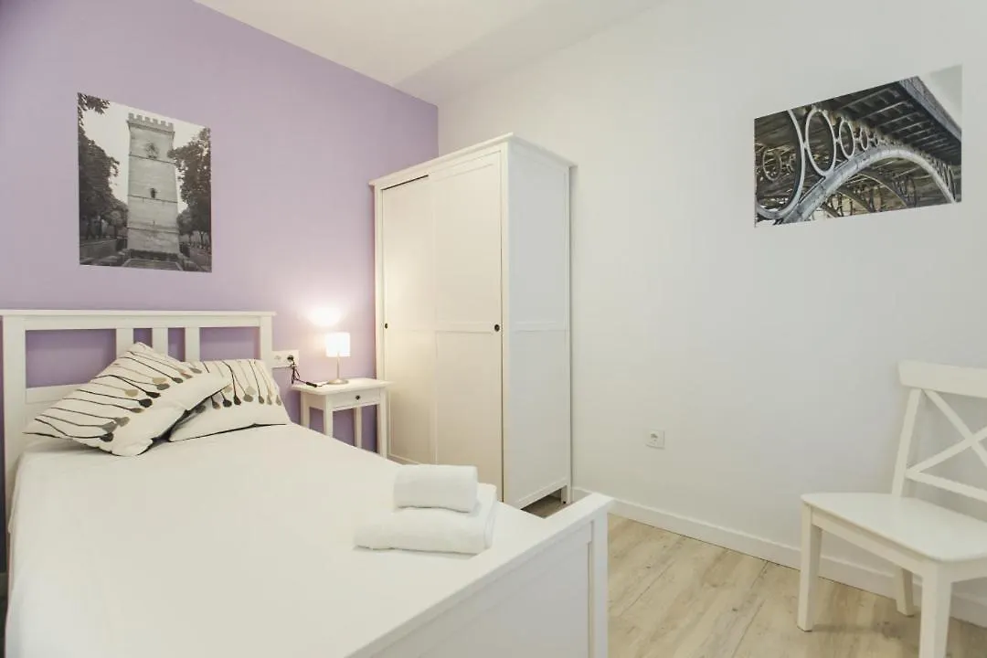 Apartamento Colorful And Diaphanous- 3Bd 1Bth - Peral Sevilla