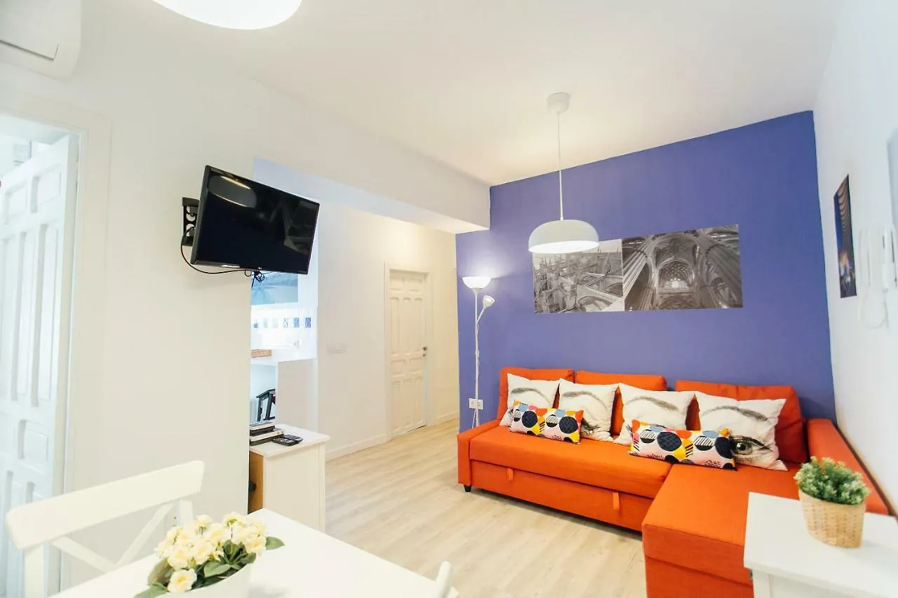 Colorful And Diaphanous- 3Bd 1Bth - Peral Sevilla