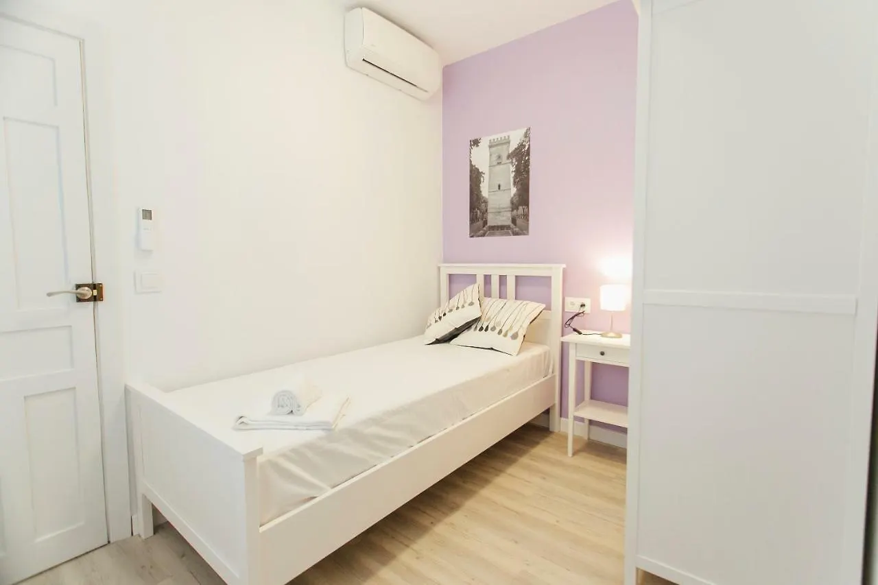 Apartment Colorful And Diaphanous- 3Bd 1Bth - Peral Seville Spain